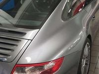Usata Porsche 911 Carrera S 355 CV (261 kW) 2005 Grigio Coupé