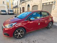 Usata Peugeot 208 2017 Rosso Utilitaria