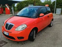 Usata Lancia Ypsilon 60 CV (44 kW) 2010 Rosso Utilitaria
