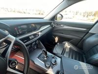 Usata Alfa Romeo Stelvio 280 CV (205 kW) 2016 Rosso SUV