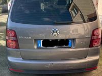 usata VW Touran 1.9 TDI 105CV Conceptline