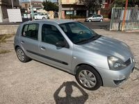Usata Renault Clio II 58 CV (42 kW) 2006 Berlina