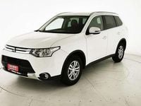 Usata Mitsubishi Outlander Instyle 150 CV (110 kW) 2015 Bianco SUV