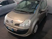 Usata Renault Modus Expression 75 CV (55 kW) 2010 Beige Monovolume