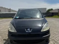 Usata Peugeot 1007 68 CV (50 kW) 2007 Nero Monovolume
