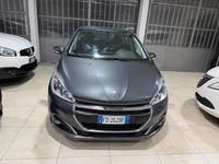 Usata Peugeot 208 Allure 74 CV (54 kW) 2016 Grigio Utilitaria