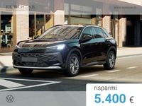 Nuova VW T-Roc Style 150 CV (110 kW) 2026 Pure white nero SUV