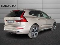 Usata Volvo XC60 Plus 349 CV (256 kW) 2023 Oro SUV