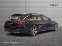 Usado Mercedes 220 Advanced 197 CV (144 kW) 2024 Negro Familiar