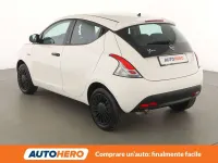 Usata Lancia Ypsilon 69 CV (50 kW) 2019 Bianco Utilitaria