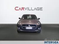 Usata Suzuki Swift 83 CV (61 kW) 2024 Grigio Utilitaria