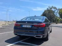 Usata BMW 730 Comfort Edition 265 CV (194 kW) 2016 Blu/azzurro Berlina