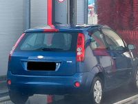 Usata Ford Fiesta 68 CV (50 kW) 2007 Blu Utilitaria