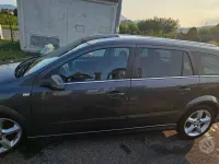 Usata Opel Astra 120 CV (88 kW) 2009 Nero Station wagon