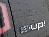 Usata VW e-up! 61 kW (83 CV) 2020 Blu/azzurro Utilitaria