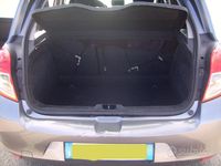 Usata Renault Clio II Dynamique 86 CV (63 kW) 2009 Grigio Berlina