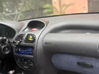 Usata Peugeot 206 70 CV (51 kW) 2002 Grigio Utilitaria