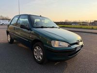Usata Peugeot 106 60 CV (44 kW) 1999 Verde Utilitaria