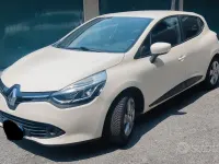 Usata Renault Clio Zen 73 CV (53 kW) 2015 Bianco Utilitaria