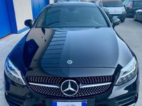 Usata Mercedes C200 AMG line 160 CV (117 kW) 2019 Nero metallizzato Coupé