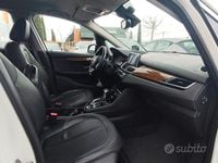 Usata BMW 220 Active Tourer Luxury Line 190 CV (139 kW) 2014 Bianco Monovolume