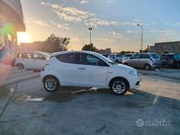 Usata Lancia Ypsilon Silver 69 CV (50 kW) 2016 Other Utilitaria