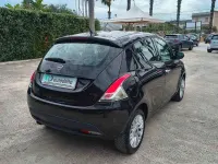 Usata Lancia Ypsilon Gold 69 CV (50 kW) 2015 Nero Utilitaria