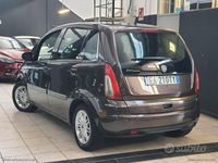 Usata Lancia Musa 77 CV (56 kW) 2010 Marrone Monovolume