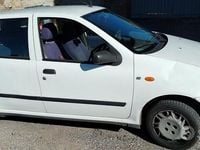 Usata Fiat Punto 1999 Bianco Utilitaria