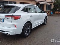 Usata Ford Kuga ST-Line 120 CV (88 kW) 2022 Bianco SUV