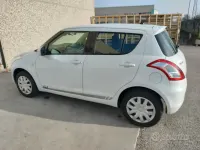 Usata Suzuki Swift 94 CV (69 kW) 2013 Bianco Utilitaria