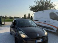 Usata Renault Clio II 65 CV (47 kW) 2010 Berlina