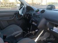 Usata VW Caddy 109 CV (80 kW) 2009 Bianco Monovolume