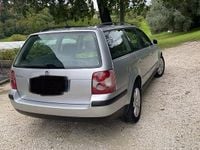Usata VW Passat 130 CV (95 kW) 2002 Grigio Station wagon