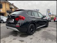 Usata BMW X1 177 CV (130 kW) 2010 Nero SUV