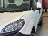 Usata Fiat Doblò Easy 120 CV (88 kW) 2019 Bianco Monovolume