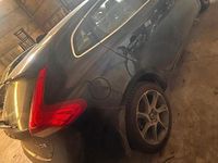 Usata Volvo V40 Ocean Race 119 CV (87 kW) 2016 Nero Berlina