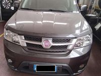 Usata Fiat Freemont Urban 140 CV (102 kW) 2014 Grigio SUV