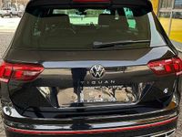 Usata VW Tiguan R-line 150 CV (110 kW) 2023 Nero SUV