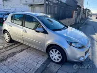 Usata Renault Clio II 75 CV (55 kW) 2010 Grigio Berlina