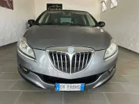 Usata Lancia Delta 165 CV (121 kW) 2009 Grigio Utilitaria