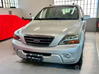 Usata Kia Sorento Active 170 CV (125 kW) 2007 Grigio SUV