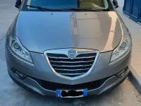 Usata Lancia Delta 120 CV (88 kW) 2011 Grigio Utilitaria