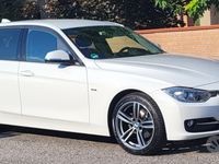 Usata BMW 318 Sport Line 143 CV (105 kW) 2013 Bianco Berlina