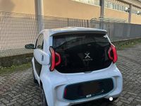 Usata XEV Yoyo 7 kW (10 CV) 2023 Bianco Utilitaria