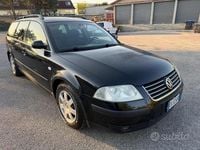 Usata VW Passat 130 CV (95 kW) 2003 Nero Station wagon