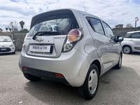 Begagnad Chevrolet Spark LS 68 HK (50 kW) 2012 Grå Halvkombi