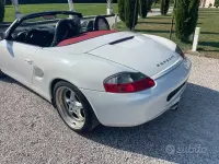 Usata Porsche Boxster 204 CV (150 kW) 1997 Bianco Cabrio