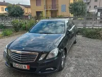 Usata Mercedes E220 170 CV (125 kW) 2009 Nero Berlina