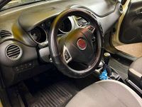 Usata Fiat Punto Lounge 95 CV (69 kW) 2013 Utilitaria